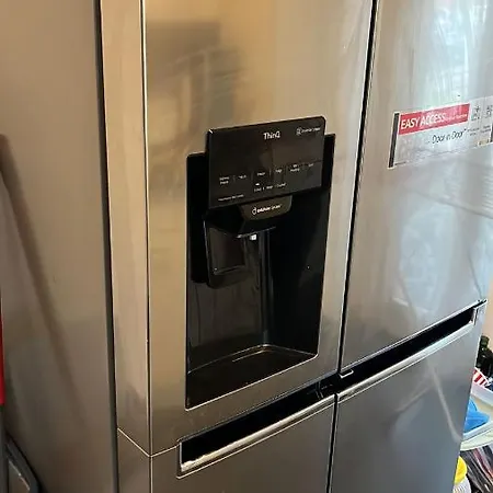 דירה Mobilierte 5 Zimmer Zur Vermieten פרנקפורט